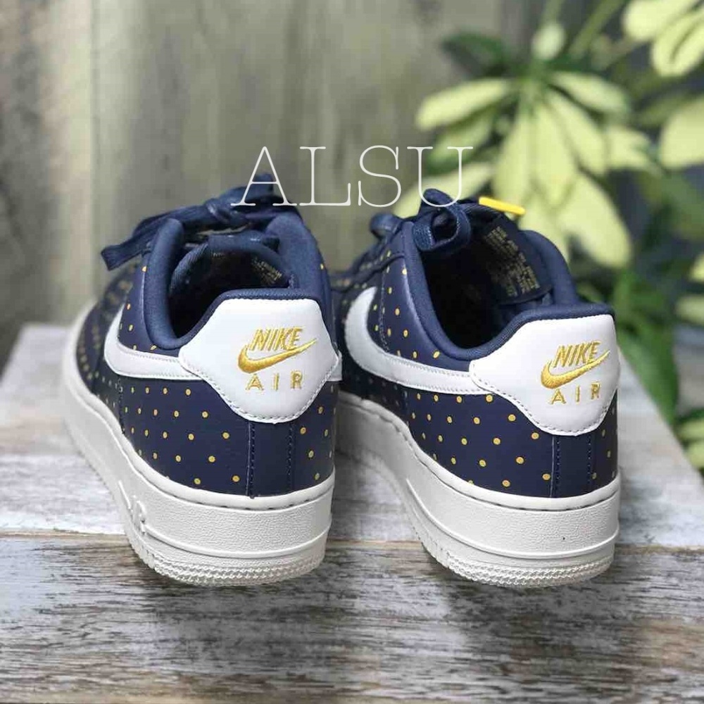 NWT Nike Air Force 1 ’07 Thunder Blue W AUTHENTIC - Picture 3 of 8
